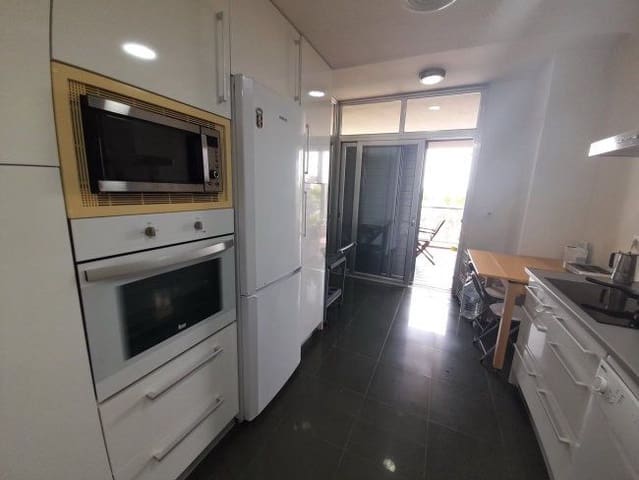 3 camera da letto Appartamento da affittare in Manilva con garage - 1.200 € (Rif: 8493432)