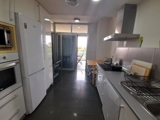 3 camera da letto Appartamento da affittare in Manilva con garage - 1.200 € (Rif: 8493432)