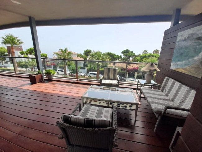 3 soveværelse Lejlighed til leje i Manilva med garage - € 1.200 (Ref: 8493432)