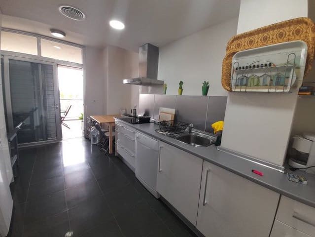 3 camera da letto Appartamento da affittare in Manilva con garage - 1.200 € (Rif: 8493432)