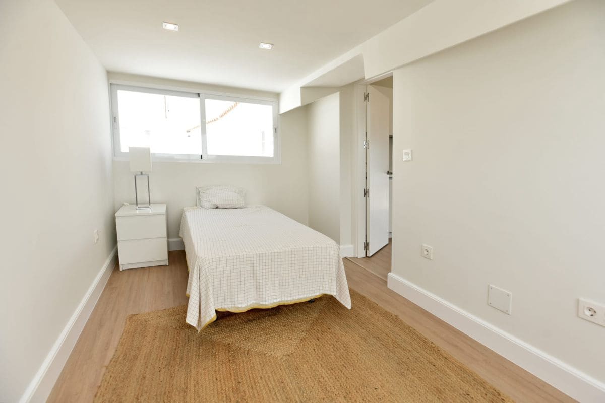 2 chambre Appartement à vendre à Puerto Banus - 382 000 € (Ref: 8519004)