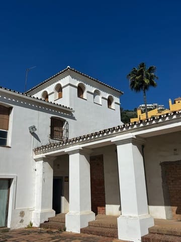 Commercieel te koop in Manilva - € 1.300.000 (Ref: 8519005)