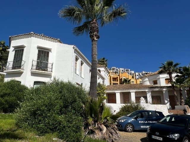 Commercieel te koop in Manilva - € 1.300.000 (Ref: 8519005)