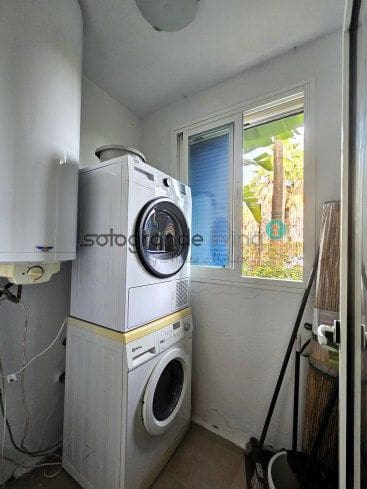 2 makuuhuone Huoneisto vuokrattavana paikassa Sotogrande mukana uima-altaan 
autotalli - 1 200 € (Ref: 8529297)