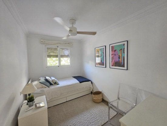 4 soveværelse Lejlighed til leje i Sotogrande - € 2.200 (Ref: 8559489)