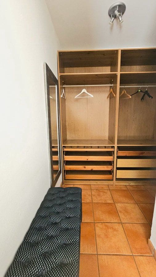 6 bedroom Villa for sale in Sotogrande - € 1,850,000 (Ref: 8579415)