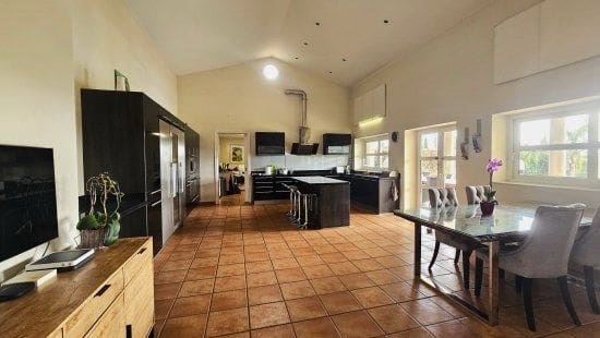 6 bedroom Villa for sale in Sotogrande - € 1,850,000 (Ref: 8579415)