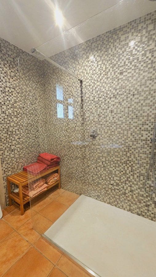 6 bedroom Villa for sale in Sotogrande - € 1,850,000 (Ref: 8579415)