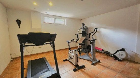 6 bedroom Villa for sale in Sotogrande - € 1,850,000 (Ref: 8579415)