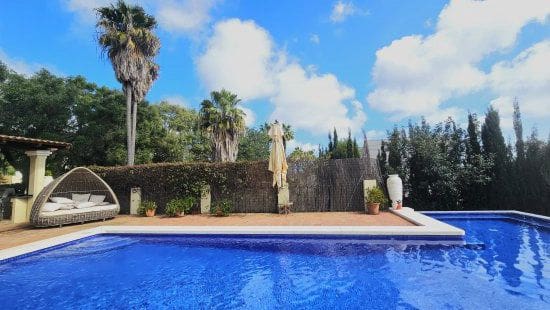 6 bedroom Villa for sale in Sotogrande - € 1,850,000 (Ref: 8579415)