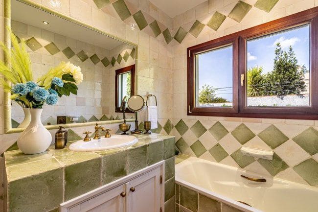 4 slaapkamer Villa voor vakantieverhuur in Sotogrande - € 25.000 (Ref: 8638451)