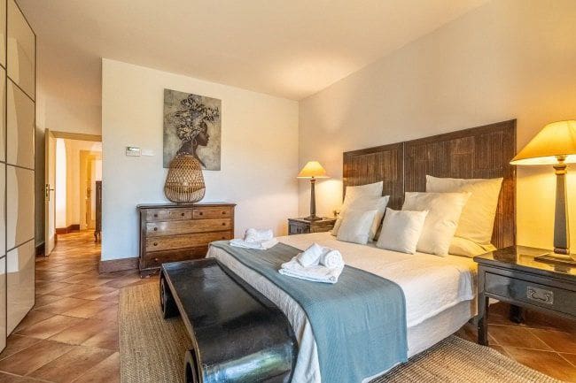 4 slaapkamer Villa voor vakantieverhuur in Sotogrande - € 25.000 (Ref: 8638451)