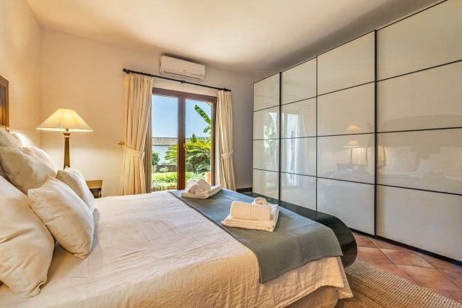 4 slaapkamer Villa voor vakantieverhuur in Sotogrande - € 25.000 (Ref: 8638451)