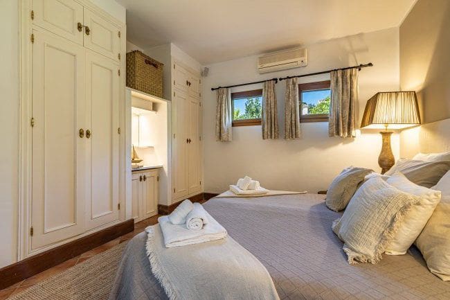 4 slaapkamer Villa voor vakantieverhuur in Sotogrande - € 25.000 (Ref: 8638451)