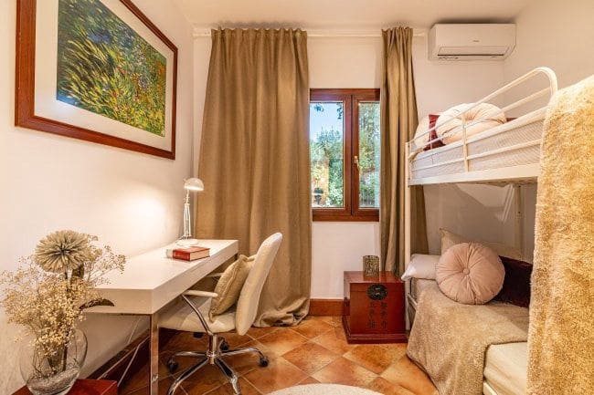 4 slaapkamer Villa voor vakantieverhuur in Sotogrande - € 25.000 (Ref: 8638451)