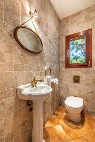 4 slaapkamer Villa voor vakantieverhuur in Sotogrande - € 25.000 (Ref: 8638451)