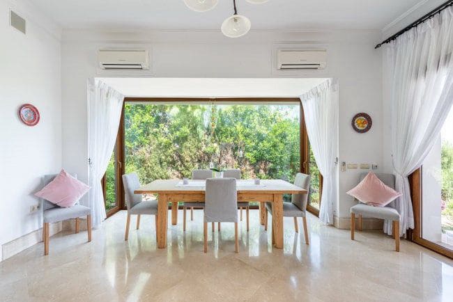 7 bedroom Villa for sale in Sotogrande with garage - € 5,200,000 (Ref: 8671823)