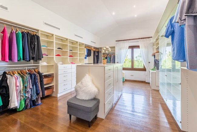 7 bedroom Villa for sale in Sotogrande with garage - € 5,200,000 (Ref: 8671823)