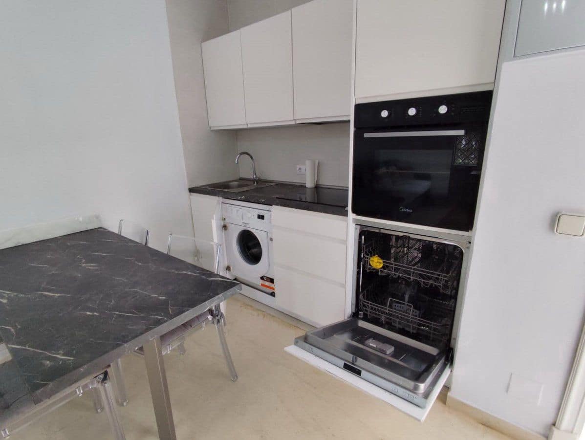 6 Zimmer Ferienvilla in Sotogrande mit Garage - 9.000 € (Ref: 8743068)