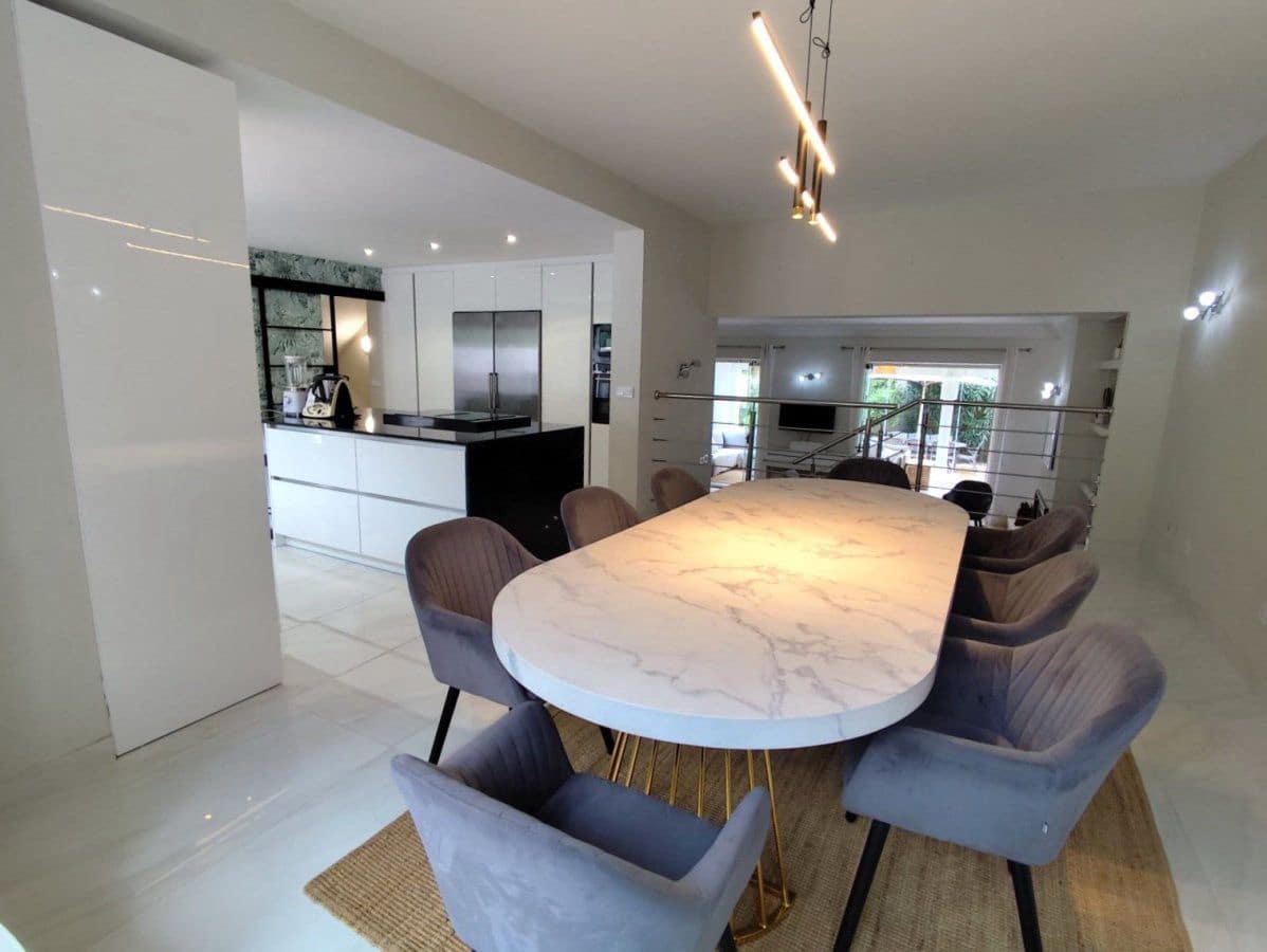 6 Zimmer Ferienvilla in Sotogrande mit Garage - 9.000 € (Ref: 8743068)