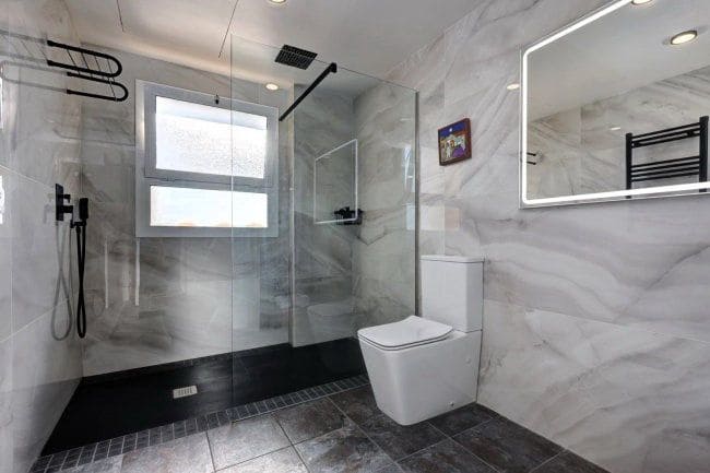 3 bedroom Apartment for holiday rental in San Roque with garage - € 2,500 (Ref: 8759619)