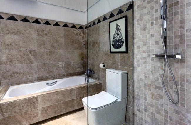 3 bedroom Apartment for holiday rental in San Roque with garage - € 2,500 (Ref: 8759619)