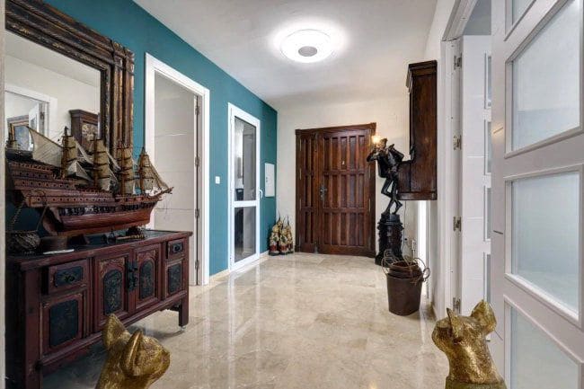 3 bedroom Apartment for holiday rental in San Roque with garage - € 2,500 (Ref: 8759619)