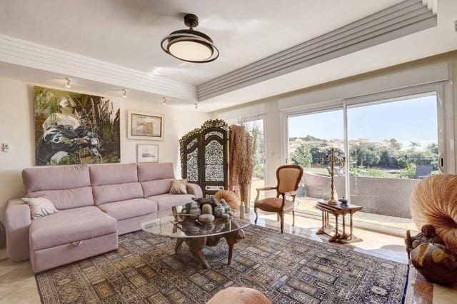 Apartamento de 3 habitaciones en San Roque en alquiler vacacional con garaje - 2.500 € (Ref: 8759619)