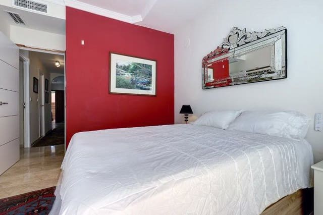 3 camera da letto Appartamento da affittare in San Roque con piscina garage - 2.500 € (Rif: 8759619)