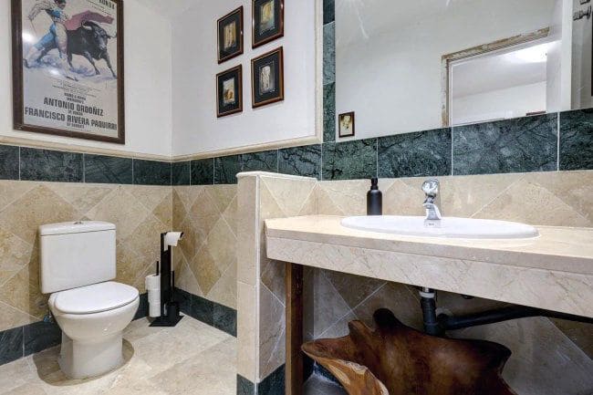 3 bedroom Apartment for holiday rental in San Roque with garage - € 2,500 (Ref: 8759619)