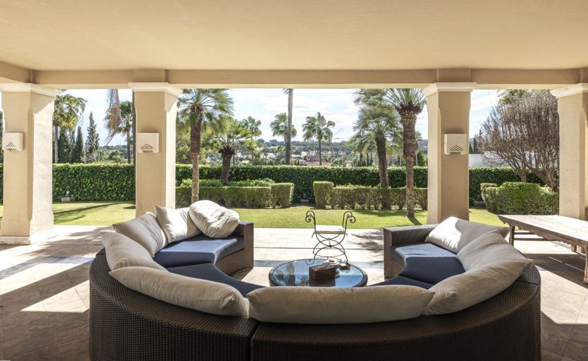 5 bedroom Villa for sale in Sotogrande - € 2,290,000 (Ref: 8927247)
