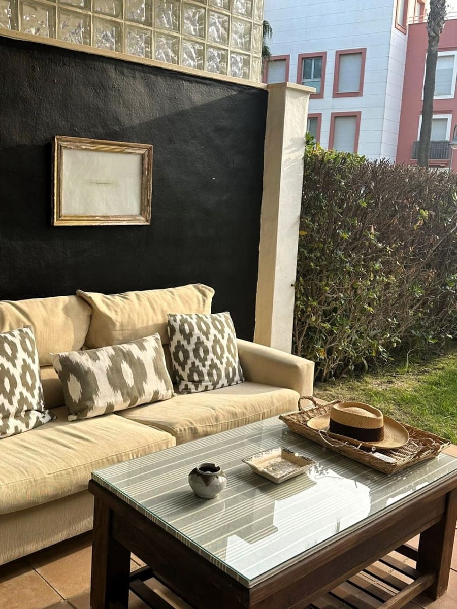 2 slaapkamer Appartement te huur in Sotogrande met garage - € 1.600 (Ref: 8927249)