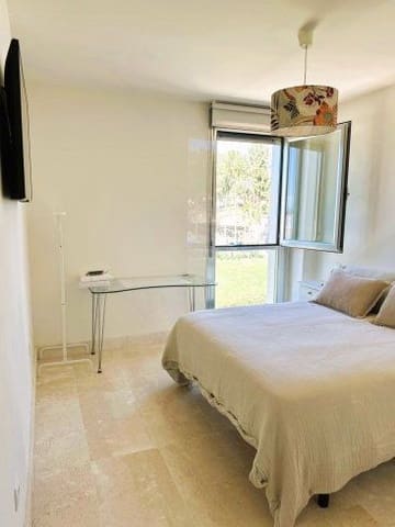 Apartamento de 2 habitaciones en Manilva en alquiler vacacional con garaje - 2.200 € (Ref: 8932522)