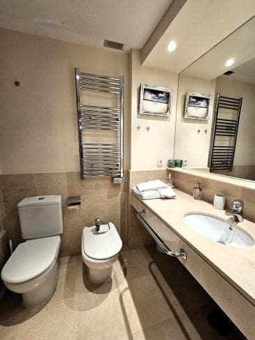 2 bedroom Apartment for rent in Sotogrande with pool garage - € 1,500 (Ref: 8940678)