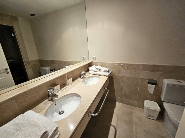 2 bedroom Apartment for rent in Sotogrande with pool garage - € 1,500 (Ref: 8940678)