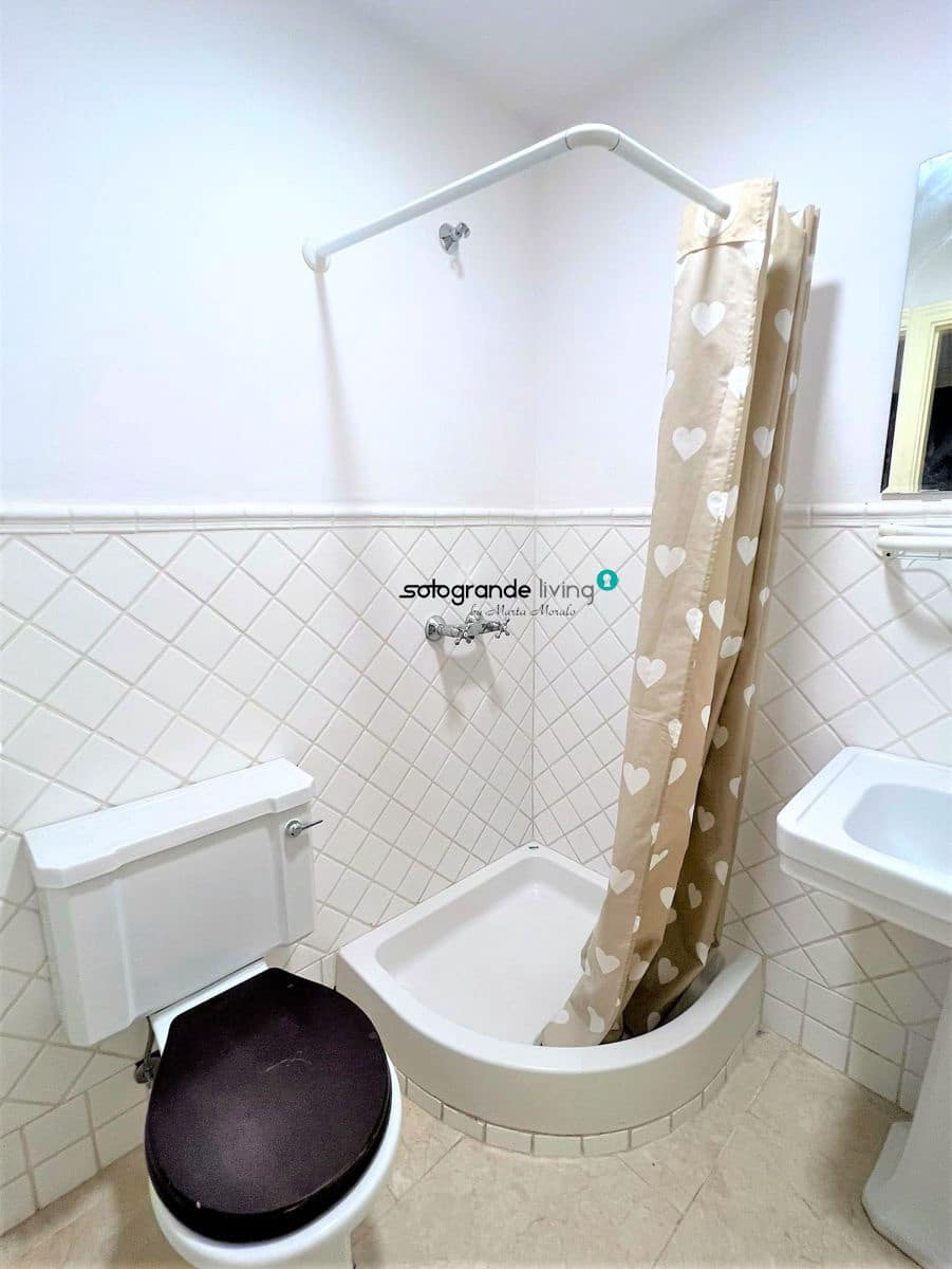 5 sovrum Villa för semesterbostäder i Sotogrande med garage - 36 000 € (Ref: 8941171)