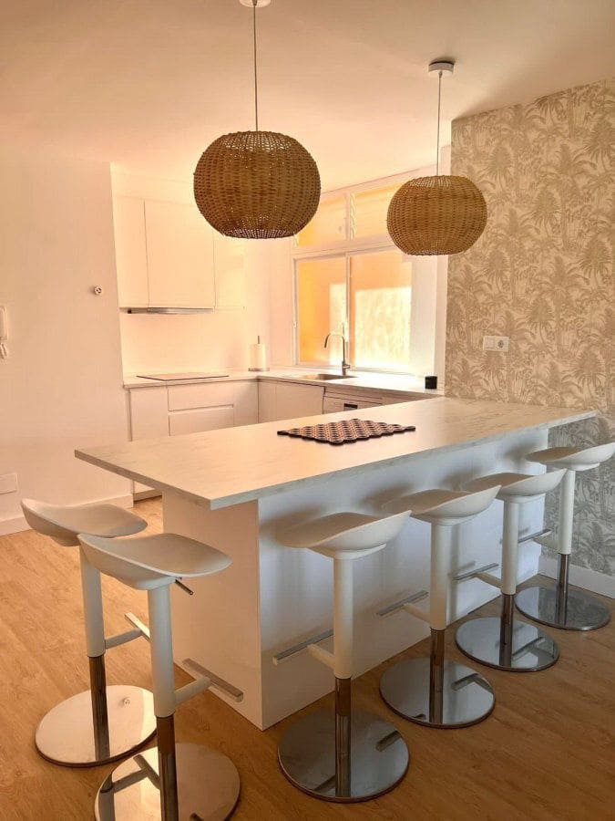 3 bedroom Apartment for rent in Sotogrande with garage - € 1,500 (Ref: 8941172)