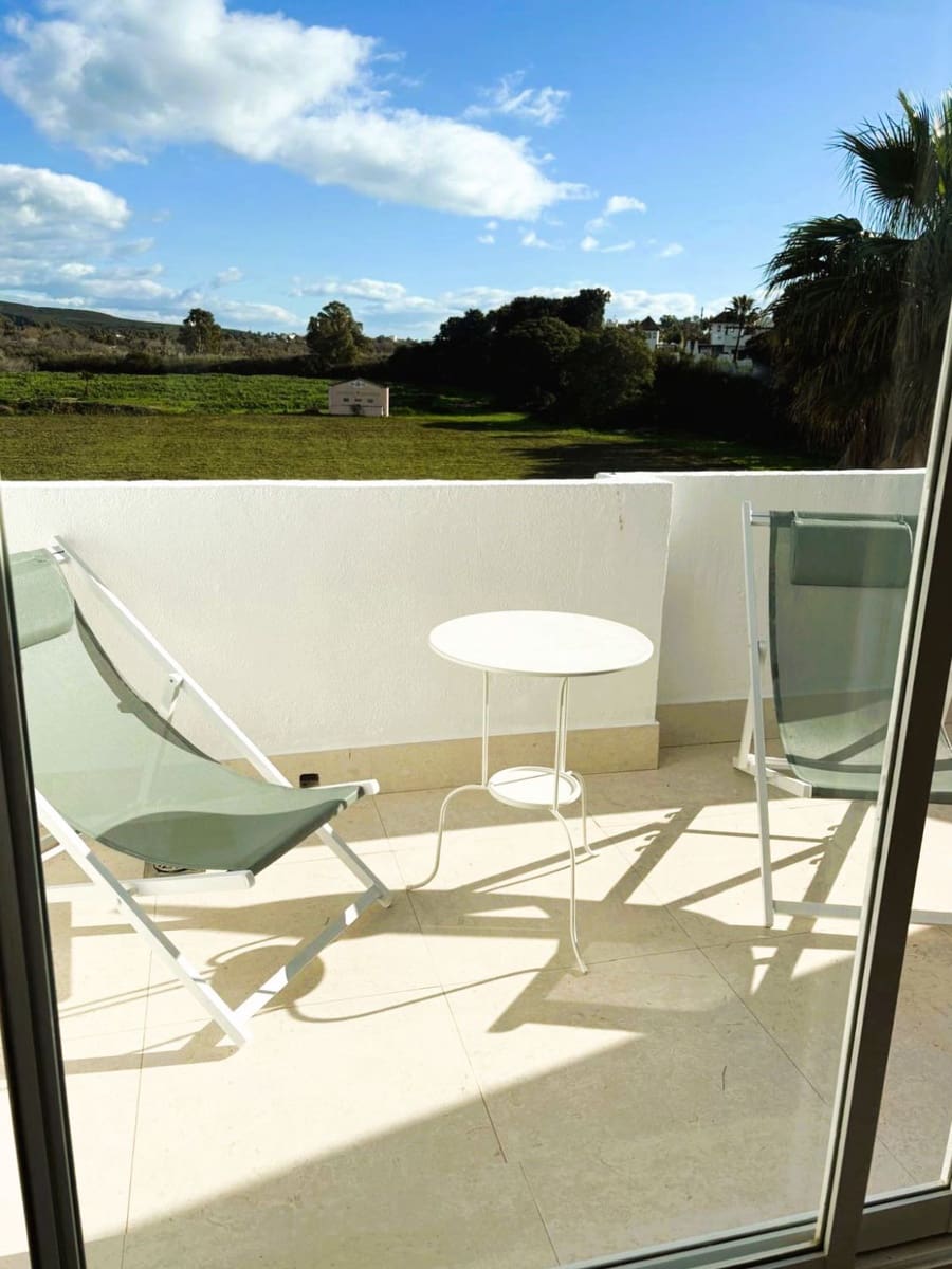 3 bedroom Apartment for rent in Sotogrande with garage - € 1,450 (Ref: 8944902)