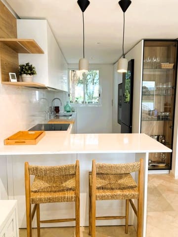 3 makuuhuone Huoneisto vuokrattavana paikassa Sotogrande Costa, San Roque mukana 
autotalli - 1 450 € (Ref: 8944902)