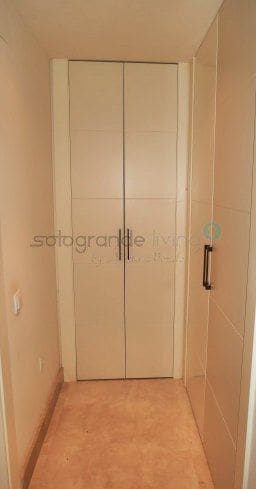 3 bedroom Apartment for rent in Manilva with pool garage - € 1,300 (Ref: 8944903)
