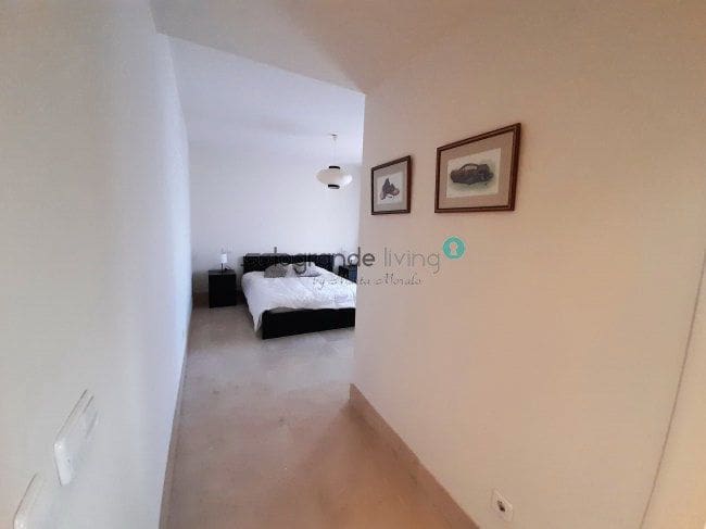 3 soverom Leilighet til leie i Sotogrande - € 2 500 (Ref: 8951332)