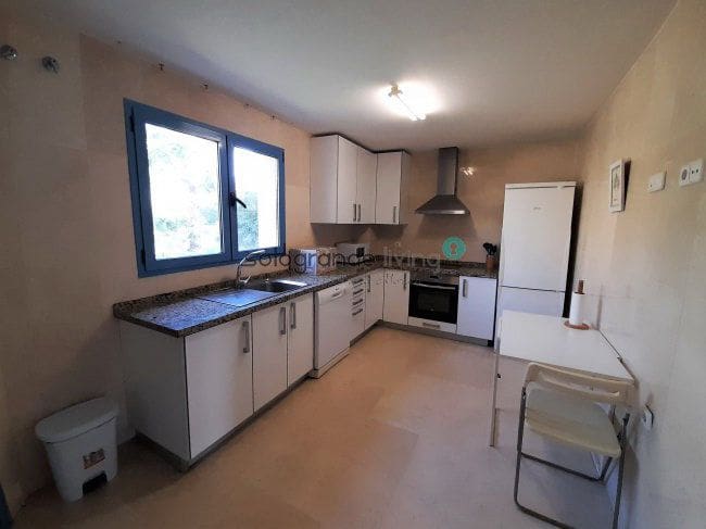 3 soverom Leilighet til leie i Sotogrande - € 2 500 (Ref: 8951332)