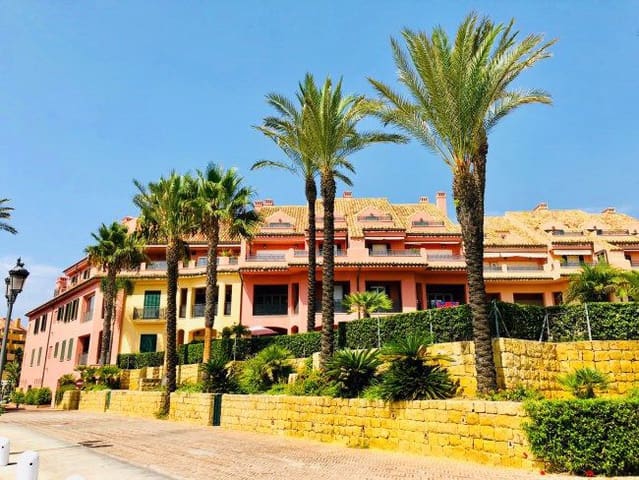 4 soveværelse Lejlighed til salg i Sotogrande, San Roque - € 1.500.000 (Ref: 8951334)