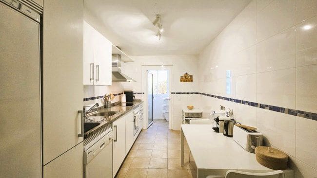 2 camera da letto Appartamento da affittare in Sotogrande con garage - 2.200 € (Rif: 9001778)