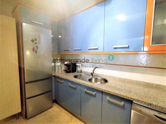 2 soveværelse Lejlighed til leje i Pueblo Nuevo de Guadiaro med swimmingpool garage - € 1.000 (Ref: 9001780)