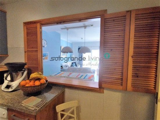 2 soveværelse Lejlighed til leje i Pueblo Nuevo de Guadiaro med swimmingpool garage - € 1.000 (Ref: 9001780)