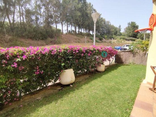 2 soveværelse Lejlighed til leje i Pueblo Nuevo de Guadiaro med swimmingpool garage - € 1.000 (Ref: 9001780)