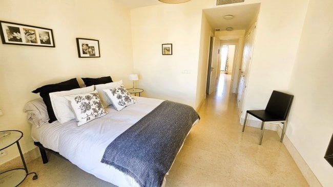 2 bedroom Apartment for rent in Sotogrande with pool garage - € 1,500 (Ref: 9012906)
