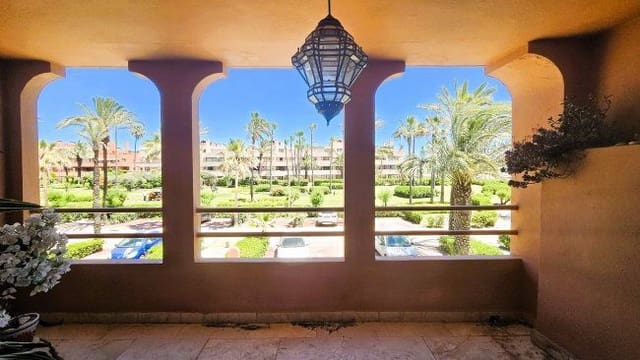 2 soveværelse Lejlighed til salg i Sotogrande, San Roque med garage - € 425.000 (Ref: 9012908)