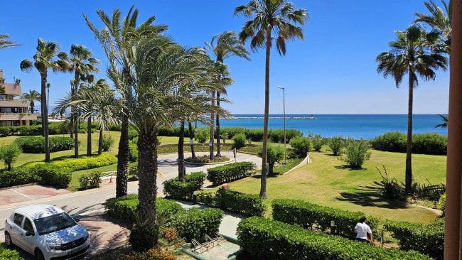 2 bedroom Apartment for sale in Sotogrande with garage - € 425,000 (Ref: 9012908)
